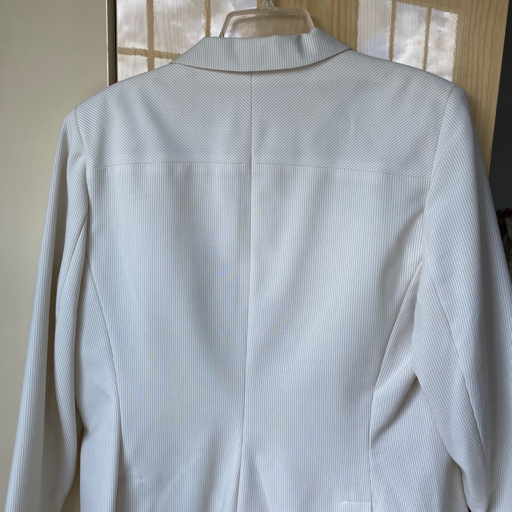 Cream blazer